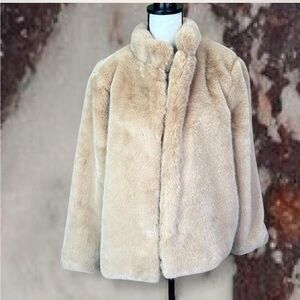 Faux fur coat beige tan size medium
